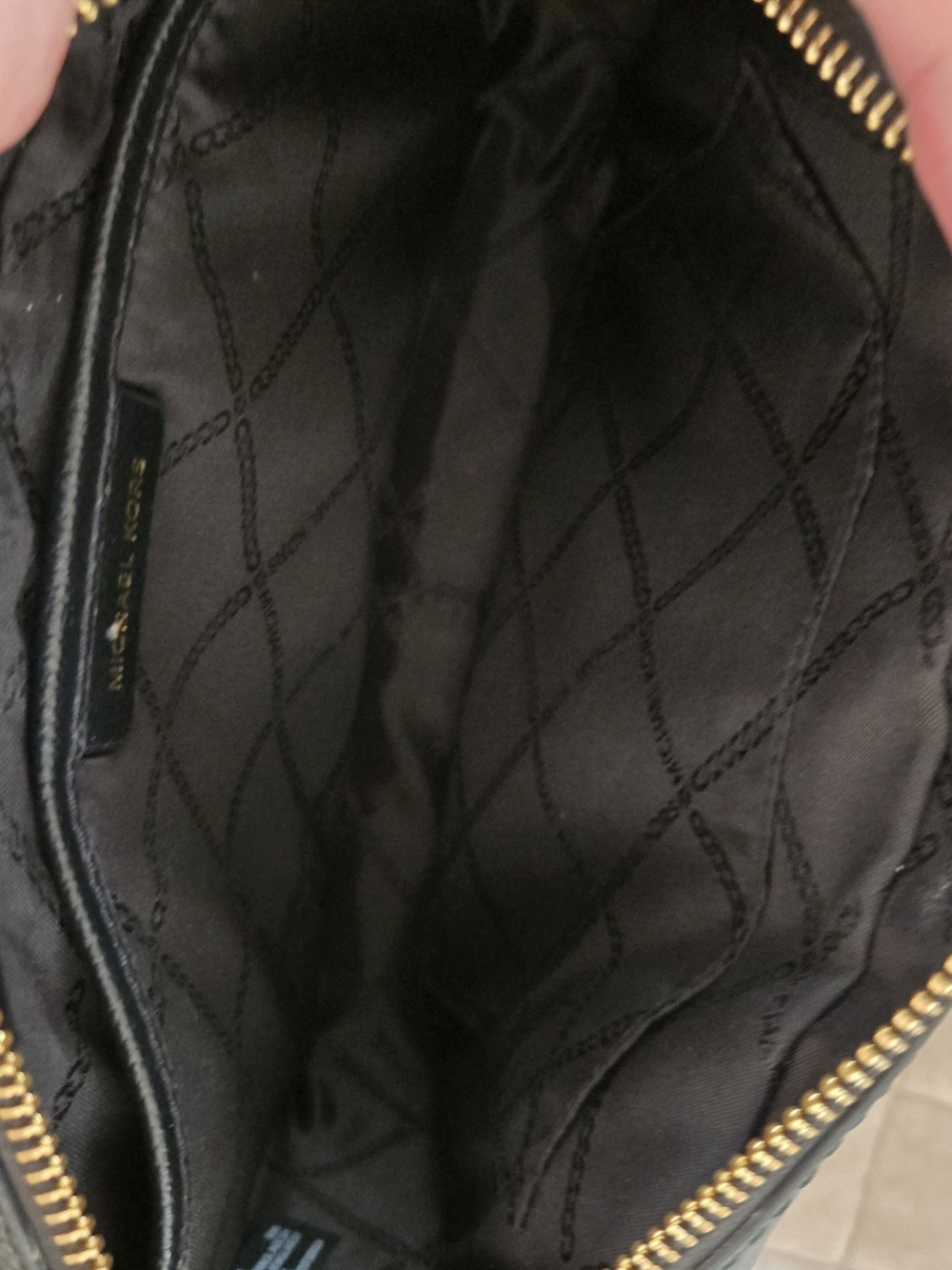 Michael Kors Jet Set Travel Black Saffiano Leather Crossbody - Picture 13 of 16
